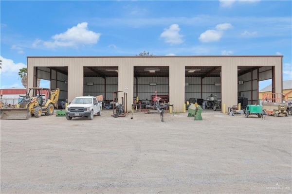 Listing Image #2 - Industrial for sale at 5004 La Homa Road, Mission TX 78574
