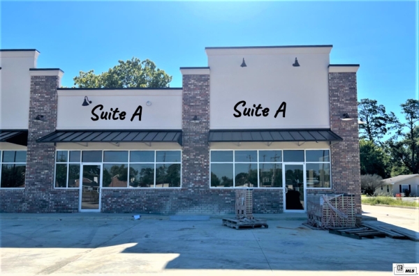 Listing Image #2 - Retail for sale at 1100 A STERLINGTON ROAD, Monroe LA 71201