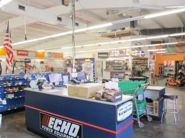 Listing Image #3 - Retail for sale at 223 E. JUDGE PEREZ DRIVE, CHALMETTE LA 70043