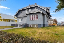 Listing Image #3 - Multi-family for sale at 600 Douglas Street, Wenatchee WA 98801