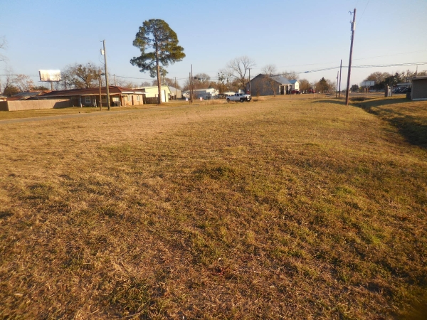 Listing Image #2 - Land for sale at .708 ac Main St, Quinlan TX 75474