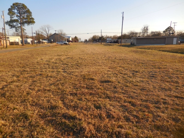 Listing Image #3 - Land for sale at .708 ac Main St, Quinlan TX 75474