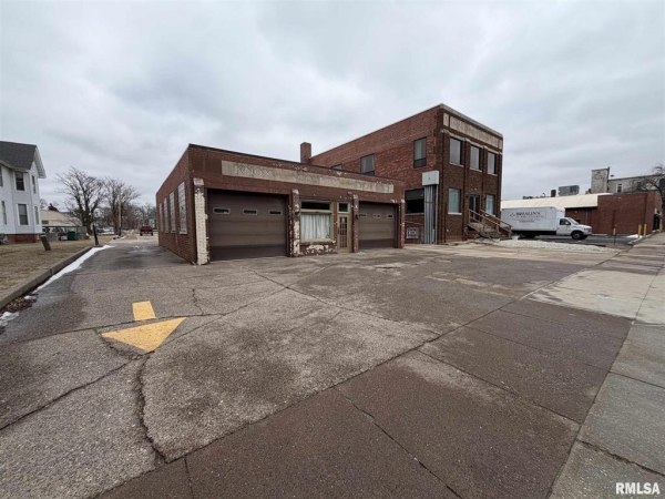 Listing Image #3 - Others for sale at 95 N Seminary St, Galesburg IL 61401