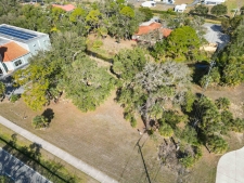 Listing Image #3 - Land for sale at 841 E Venice Avenue, Venice FL 34285