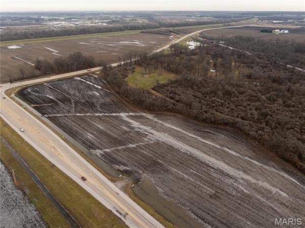 Listing Image #2 - Land for sale at 4220 New Poag Road, South Roxana IL 62087