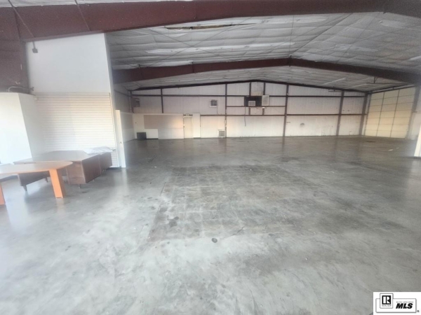 Listing Image #3 - Industrial for sale at 1827 OLD NATCHITOCHES ROAD, West Monroe LA 71292