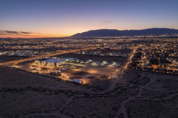 Listing Image #3 - Others for sale at 10350 Sunset Gardens Road SW, Albuquerque NM 87121