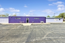 Retail property for sale in Bradley, IL