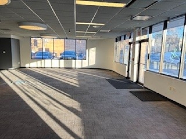 Listing Image #3 - Retail for sale at 1724 W. Lawrence, Chicago IL 60640