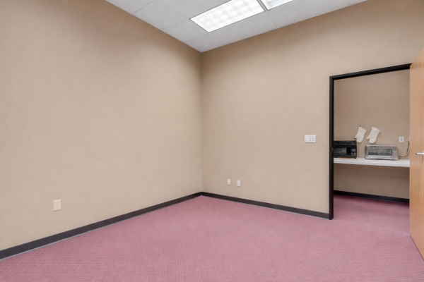 Listing Image #9 - Industrial for sale at 3748 Civic Center Dr, North Las Vegas NV 89030