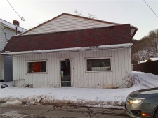 Retail property for sale in Wellsville, OH
