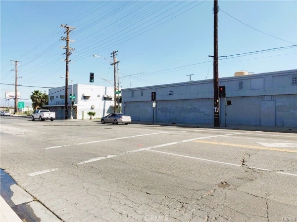 Listing Image #3 - Retail for sale at 1232 W Base Line Street, San Bernardino CA 92411
