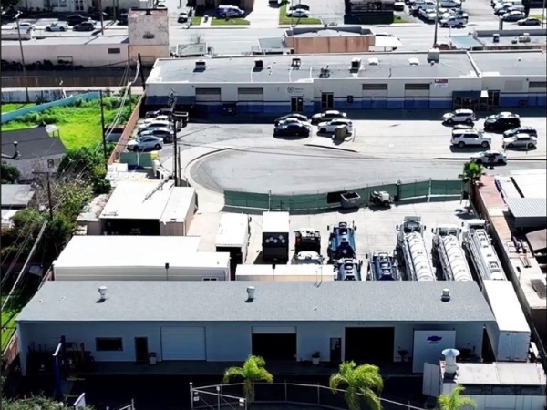 Listing Image #1 - Industrial for sale at 402 Fleetwood Place, Glendora CA 91740