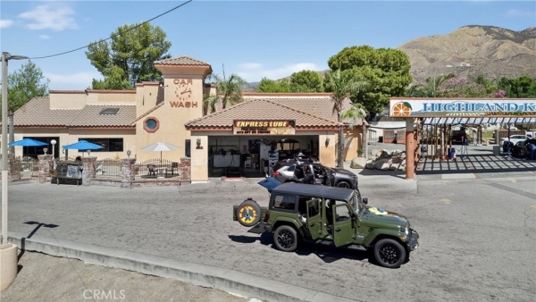 Listing Image #2 - Others for sale at 3706 Highland Ave, Highland CA 92346