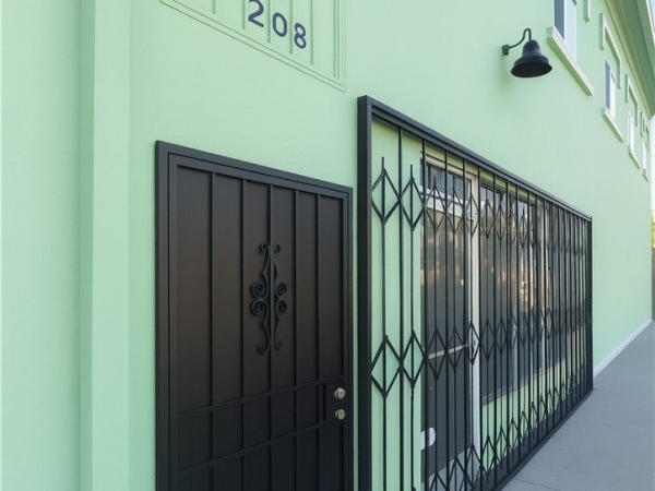 Listing Image #3 - Others for sale at 208 W Anaheim, Long Beach CA 90813