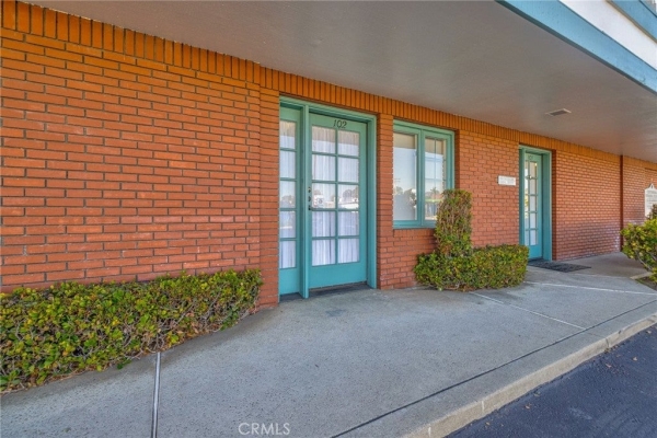 Listing Image #2 - Office for sale at 16336 Whittier, Whittier CA 90603