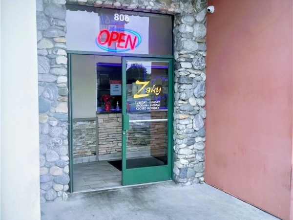 Listing Image #3 - Others for sale at 806 S Indian Hill, Claremont CA 91711