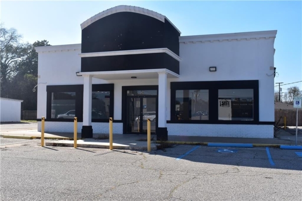 Listing Image #2 - Others for sale at 124 South Drive, Natchitoches LA 71457