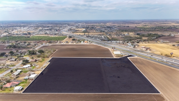 Listing Image #3 - Land for sale at 13432 E. Expressway 83, La Feria TX 78569