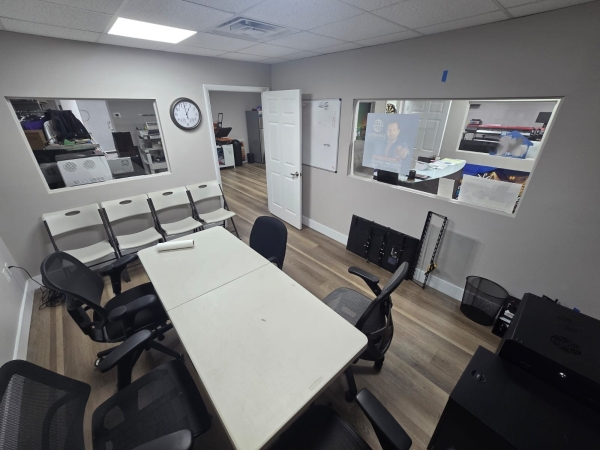 Listing Image #5 - Office for sale at 525 N State Rd 7, Margate FL 33063