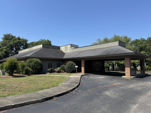 Listing Image #1 - Others for sale at 407 N Salem Avenue, Sumter SC 29150