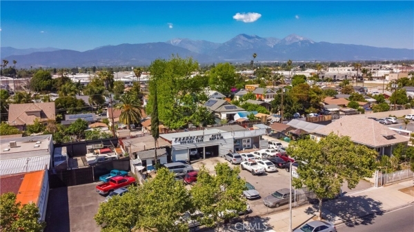 Listing Image #2 - Others for sale at 915 E Mission Boulevard - 929, Pomona CA 91766