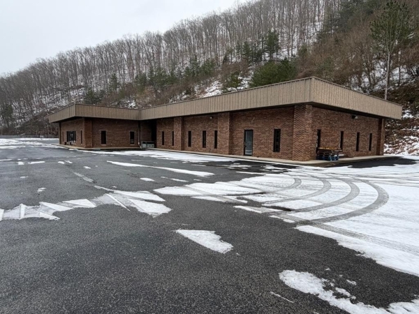 Listing Image #1 - Others for sale at 1801 Water Gap Road, Prestonsburg KY 41653