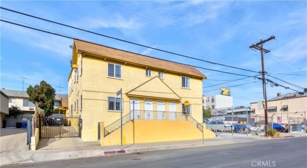 Listing Image #2 - Others for sale at 4723 Lexington Avenue, Los Angeles CA 90029