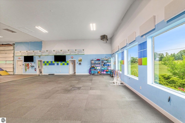 Listing Image #3 - Others for sale at 1859 Southpeak Drive, Traverse City MI 49685