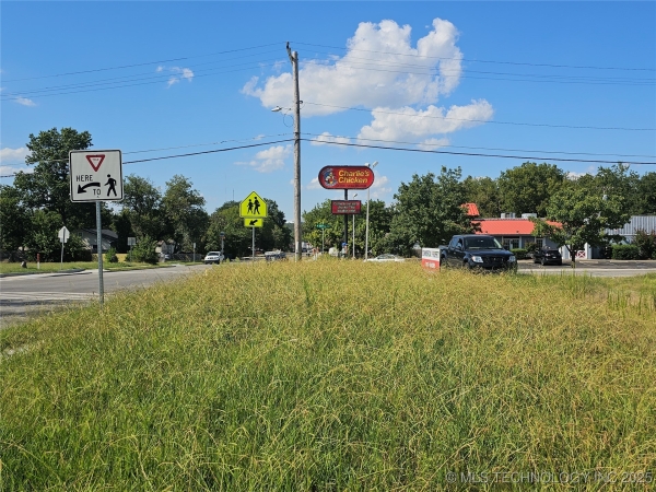 Listing Image #1 - Land for sale at 4801 S 33rd Avenue W, Tulsa OK 74107 Listing Image #1 - Land for sale at 4801 S 33rd Avenue W, Tulsa OK 74107