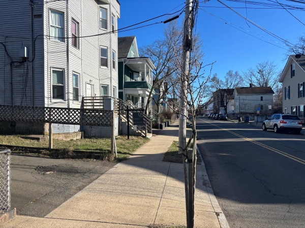 Listing Image #3 - Multi-family for sale at 373 Blatchley Avenue, New Haven CT 06513