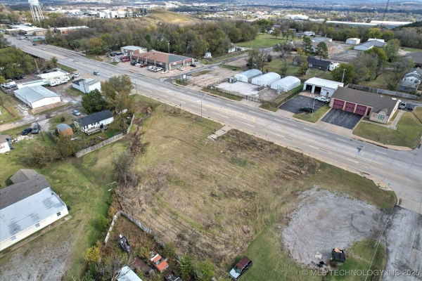 Listing Image #3 - Land for sale at 904 N 9th Street, Sapulpa OK 74066