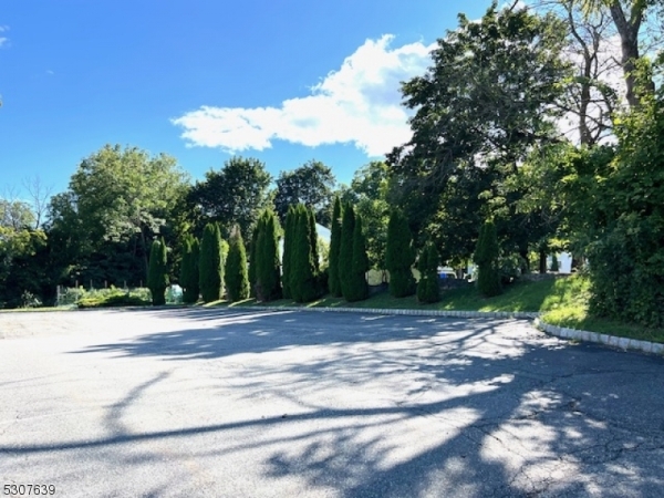 Listing Image #3 - Others for sale at 165 State Rt 23, Franklin NJ 07416