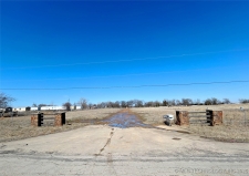 Listing Image #3 - Land for sale at 439 Maiden Lane, Henryetta OK 74437