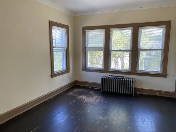 Listing Image #3 - Multi-family for sale at 300 Waltham Street, Calumet City IL 60409