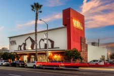 Listing Image #2 - Retail for sale at 525 S Coast Hwy 101, Oceanside CA 92054