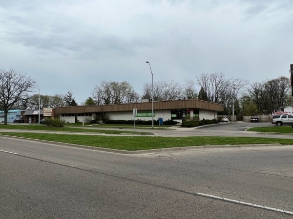 Listing Image #1 - Retail for sale at 2882 S Dixie Dr., Dayton OH 45409 Listing Image #1 - Retail for sale at 2882 S Dixie Dr., Dayton OH 45409