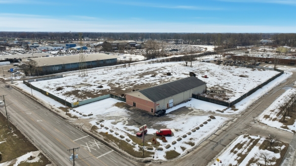 Listing Image #1 - Industrial for sale at 2835 Hill Avenue, Toledo OH 43607