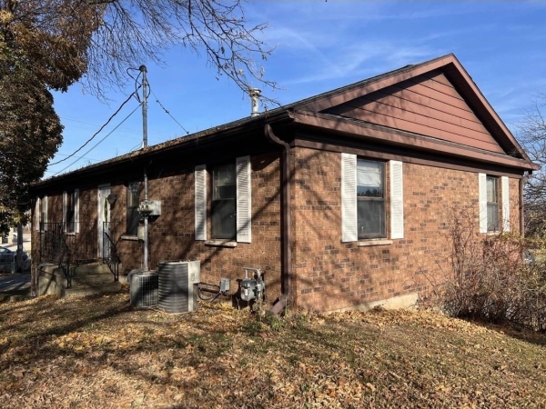 Listing Image #2 - Others for sale at 1444 E GREEN BAY Street, SHAWANO WI 54166