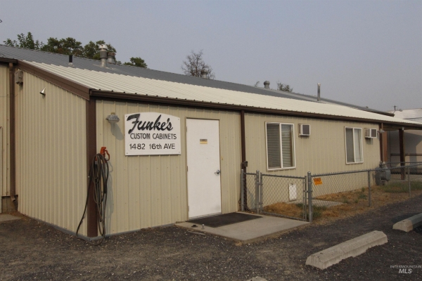 Listing Image #3 - Others for sale at 1482 & 1484 16th Ave, Clarkston WA 99403