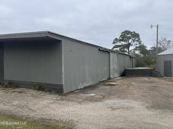 Listing Image #3 - Industrial for sale at 3411 Shortcut Road, Pascagoula MS 39581