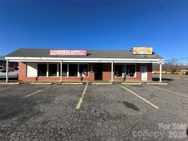 Listing Image #2 - Others for sale at 625 N Aspen Street, Lincolnton NC 28092