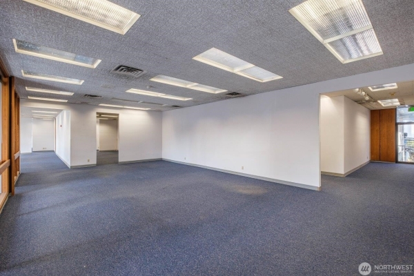 Listing Image #3 - Office for sale at 234 8th Avenue SE, Olympia WA 98501