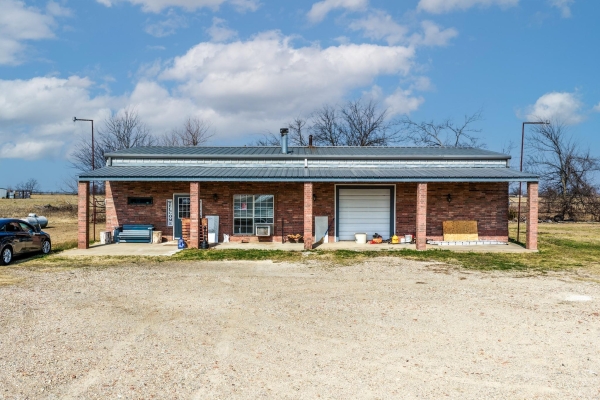 Listing Image #1 - Others for sale at 1465 N Hillcrest Dr, Sulphur Springs TX 75482 Listing Image #1 - Others for sale at 1465 N Hillcrest Dr, Sulphur Springs TX 75482