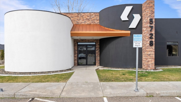 Listing Image #2 - Others for sale at 5808 Bedford St, Pasco WA 99301