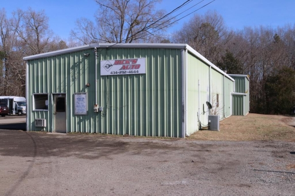 Listing Image #1 - Others for sale at 1007 S Main Street, Blackstone VA 23824