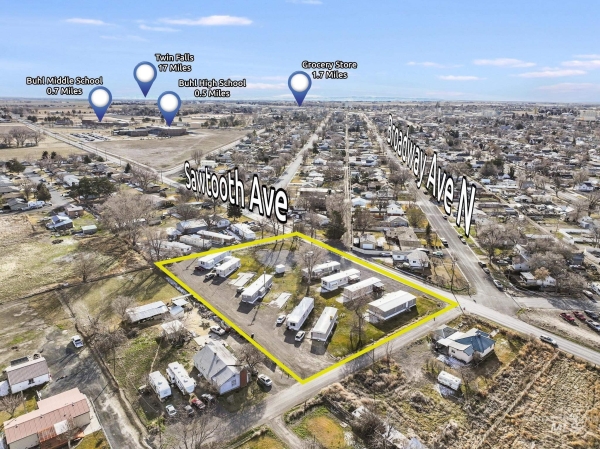 Listing Image #2 - Others for sale at 716 Sawtooth Ave, Buhl ID 83316