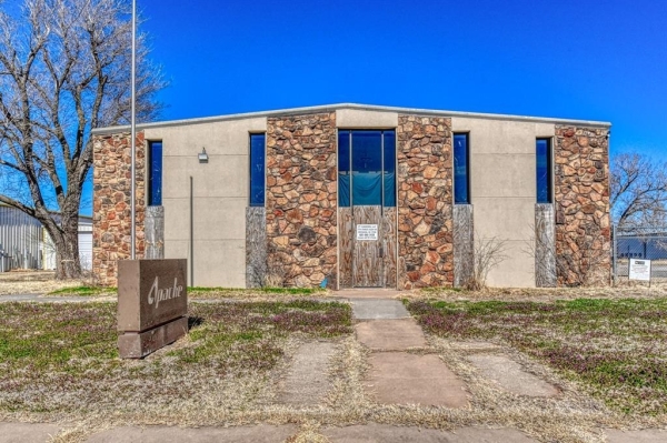 Listing Image #1 - Others for sale at 1710 Charles Allen Boulevard, Chickasha OK 73018