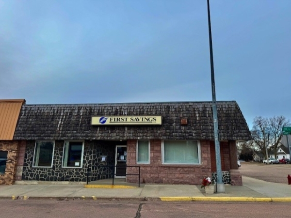 Listing Image #1 - Retail for sale at 825 8th St., Springfield SD 57062