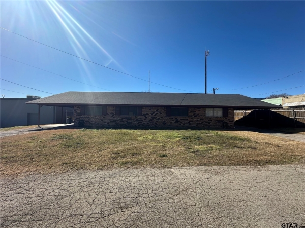 Listing Image #1 - Others for sale at 111 E Spence St., Sulphur Springs TX 75482
